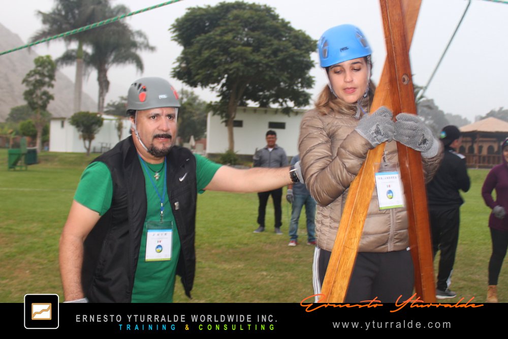Team Building | Juntos somos un Equipo | Talleres de Cuerdas | Encuentros Empresariales | Jornadas de Integración