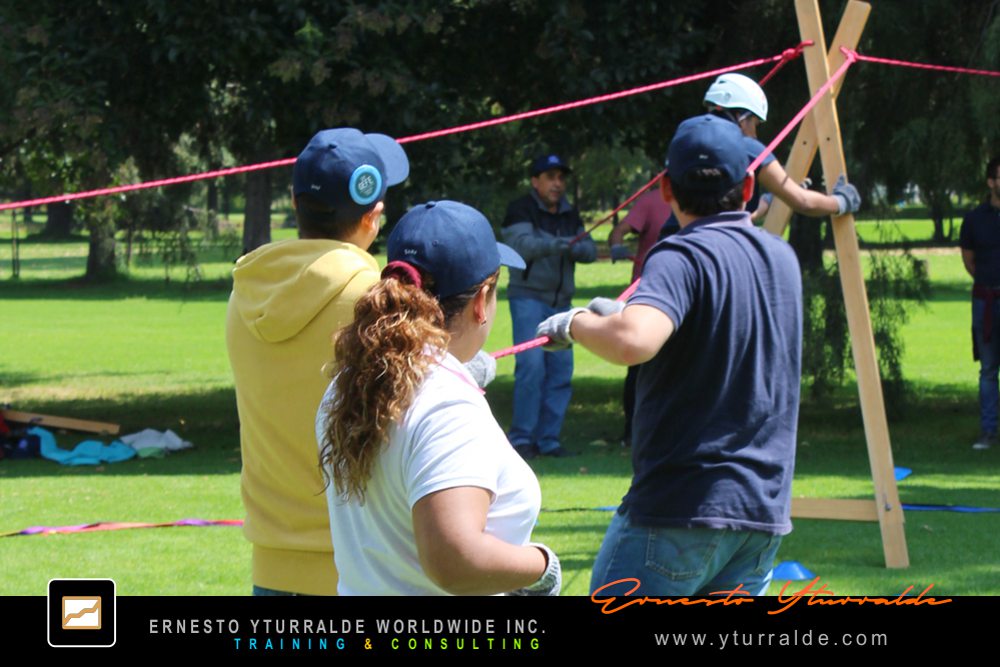 Team Building | Juntos somos un Equipo | Talleres de Cuerdas | Encuentros Empresariales | Jornadas de Integración