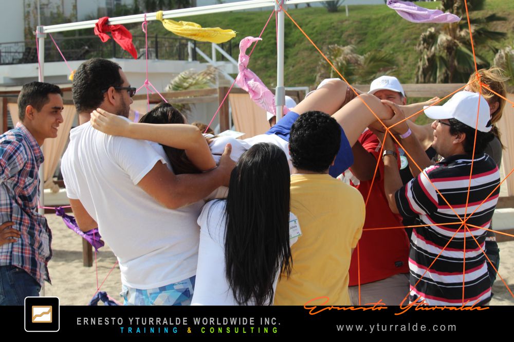 Team Building LATAM | Juntos somos un Equipo | Metodologías Vivenciales para Equipos | Encuentros Empresariales | Jornadas de Integración